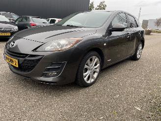 damaged passenger cars Mazda 3 1.6 5drs 2010/7