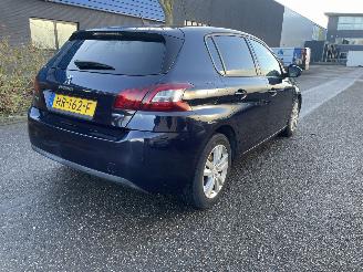 Peugeot 308 1.6 d picture 4