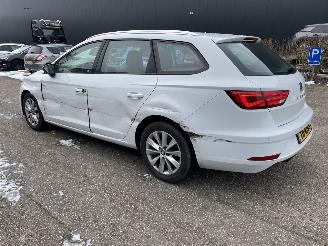 Seat Leon 1.6 tdi 85kw picture 5