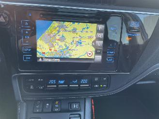 Toyota Auris 1.8 hybrid picture 10