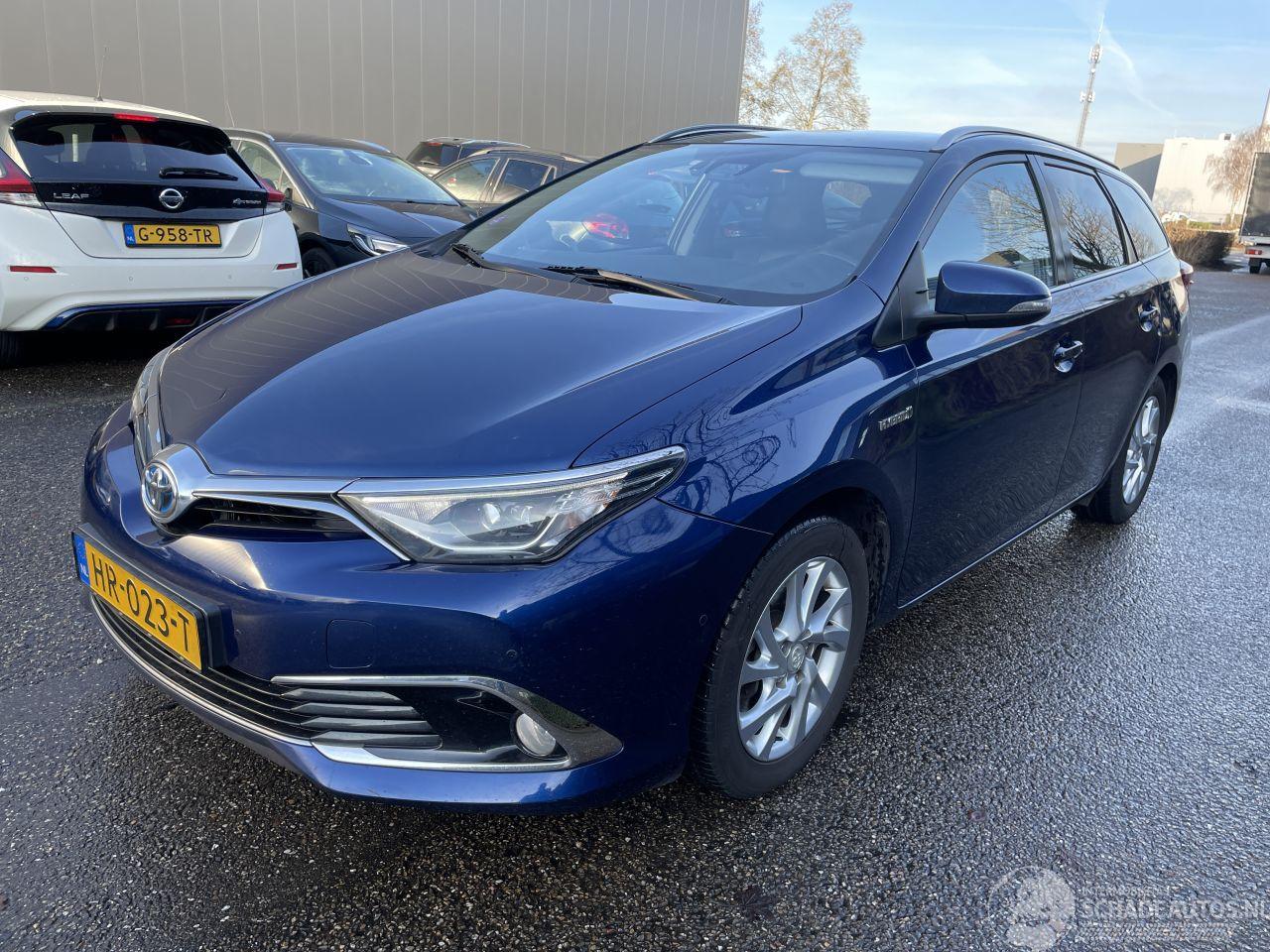 Toyota Auris 1.8 hybrid