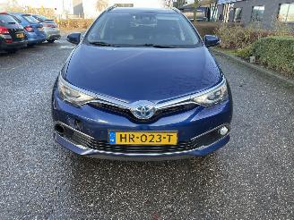 Toyota Auris 1.8 hybrid picture 3