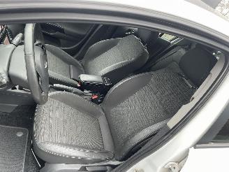 Opel Corsa 1.4 5drs picture 9