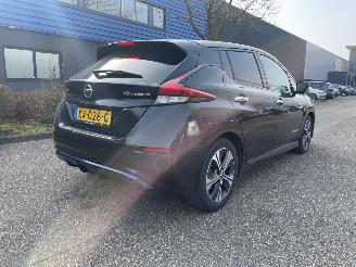 Nissan Leaf tekna 40kwh picture 4