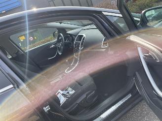 Opel Astra 1.4T 103KW picture 14