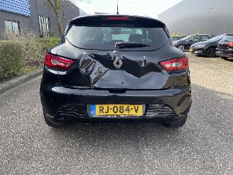 Renault Clio 5drs airco picture 6