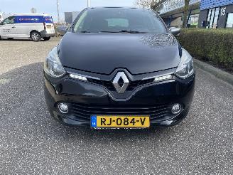 Renault Clio 5drs airco picture 3