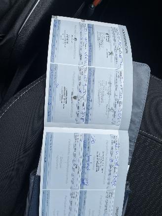 Peugeot 208 1.2 60kw picture 17