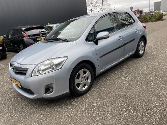 krockskadad bil auto Toyota Auris 1.8 hybrid 2012/3