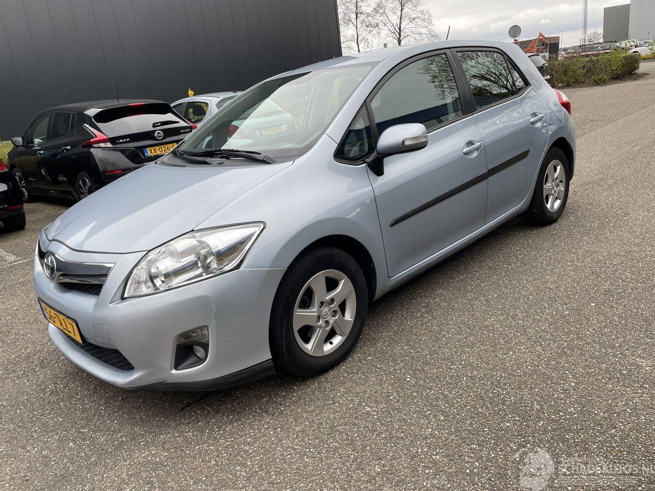 Toyota Auris 1.8 hybrid