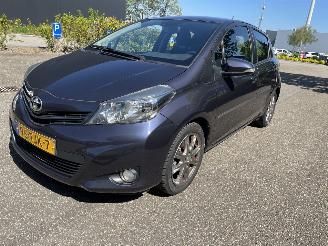 Unfallwagen Toyota Yaris 1.3 5drs 2012/7