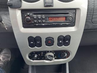 Dacia Logan 1.6 7persoons picture 17