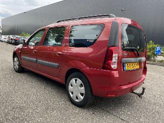 Auto incidentate Dacia Logan 1.6 7persoons 2011/11