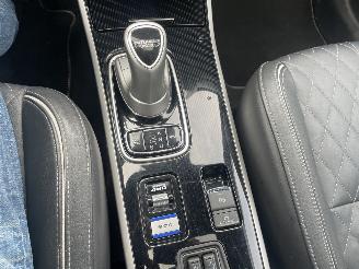 Mitsubishi Outlander 2.4 plug in hybrid picture 17