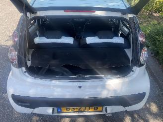 Citroën C1 5drs airco picture 14