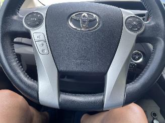 Toyota Prius 1.8 hybrid picture 15