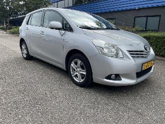 Damaged car Toyota Verso 1.8 7pers 2011/10