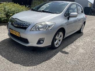 škoda osobní automobily Toyota Auris 1.8 hybrid 2011/8
