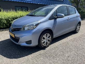Unfallwagen Toyota Yaris 1.3 5drs 2011/12