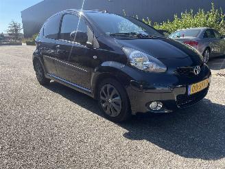 Toyota Aygo 5drs airco nav. picture 4