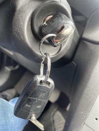 Opel Corsa 1.4 Aut. picture 16