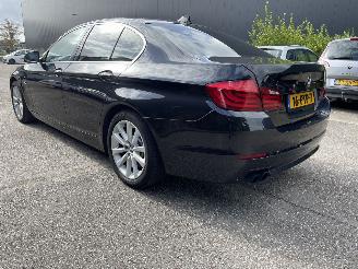 Vaurioauto  passenger cars BMW 5-serie 528 high-exe sedan 2011/10