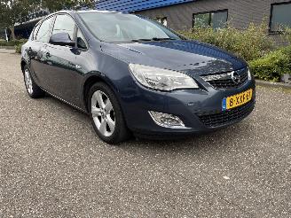 skadebil auto Opel Astra 1.6 85kw 2013/2