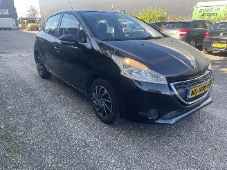 Peugeot 208 1.2 5drs picture 6