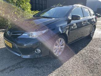 Toyota Auris 1.8 hybrid picture 5