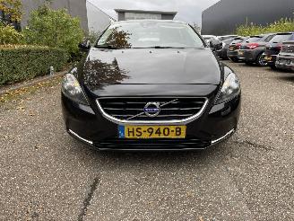 Volvo V-40 2.0d picture 2