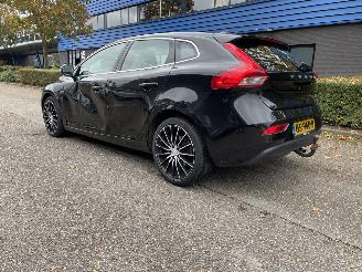 Volvo V-40 2.0d picture 6
