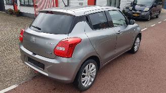 Suzuki Swift HYBRID picture 10