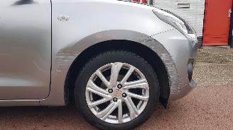 Suzuki Swift HYBRID picture 8