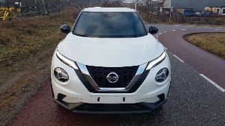 krockskadad bil auto Nissan Juke BOSE 2021/9