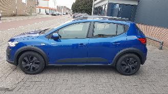 Vaurioauto  passenger cars Dacia Sandero STEPWAY 2025/4