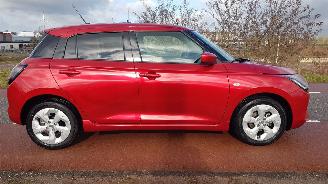 Suzuki Swift  picture 4