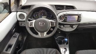 Toyota Yaris 1.5 FULL HYBRID DYNAMIC picture 29