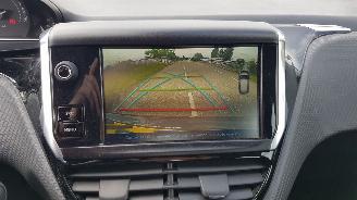 Peugeot 208 110PK  6-bak picture 22