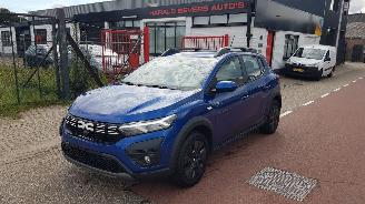 Vaurioauto  passenger cars Dacia Sandero STEPWAY  ..AUTOMATIC.. 2025/4