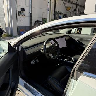 Tesla Model 3 performance 340kw picture 13