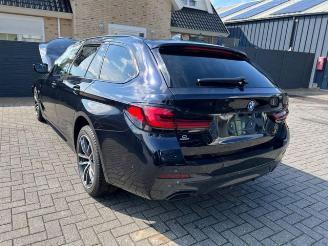 Schadeauto BMW 5-serie E M Sport Touring Panorama Hud 2021/8
