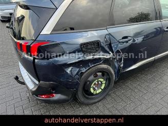 Peugeot 5008 II Allure Aut. Panamera 96 kW 12V e-THP picture 16