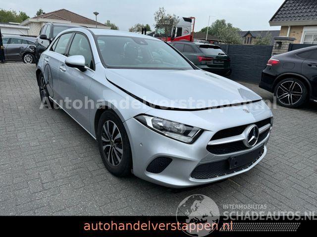 Mercedes A-klasse d DAB+ Navigation 106co2