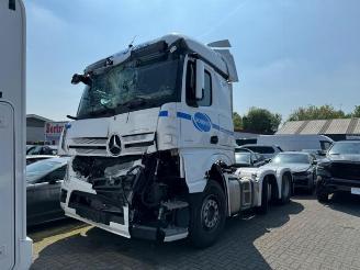 Unfall Kfz LKW Mercedes   2023/1