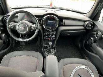 Mini One 75KW Essential Trim Navi picture 20