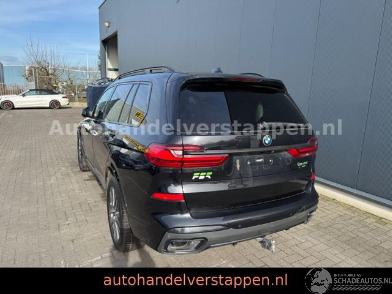 BMW X7 M50d 294KW Pano Sky -Executive- 6Sitzer