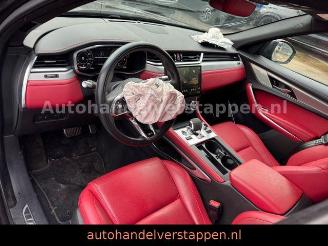 Jaguar F-Pace P400e R-DYNAMIC S AWD Pano picture 25