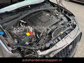 Jaguar F-Pace P400e R-DYNAMIC S AWD Pano picture 18