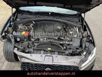 Jaguar F-Pace P400e R-DYNAMIC S AWD Pano picture 15