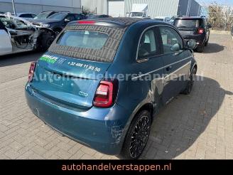 Damaged car Fiat 500E 500 e La Prima 87KW  Cabriolet 2020/12